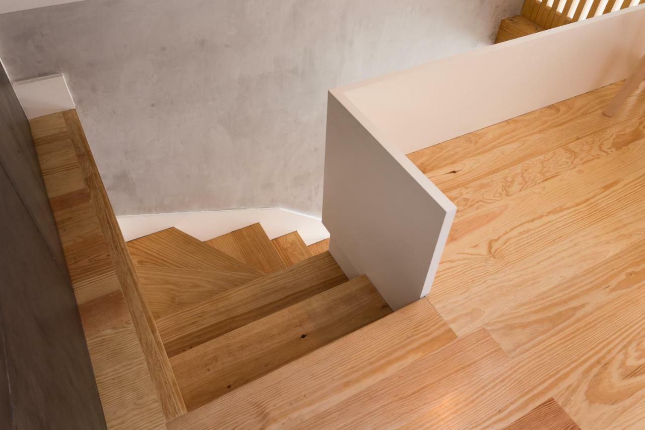 Appartamento Gold & Grey Loft Almada OOporto Esterno foto